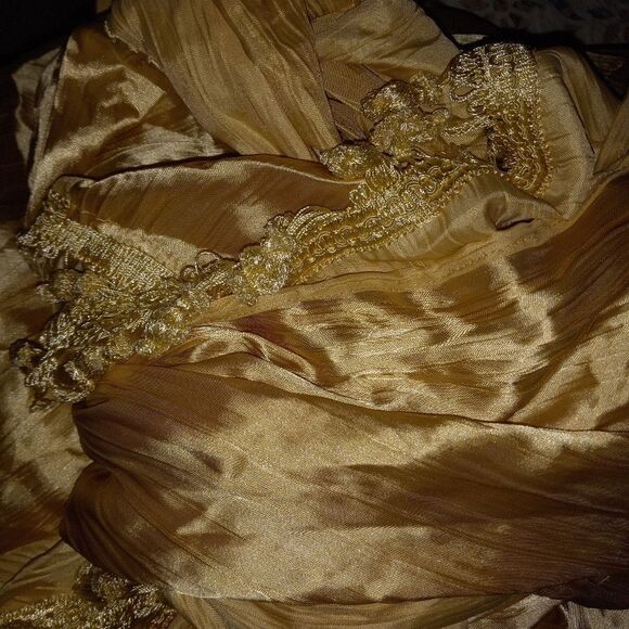 6 royal curtains ✨️ - Picture 9 of 16